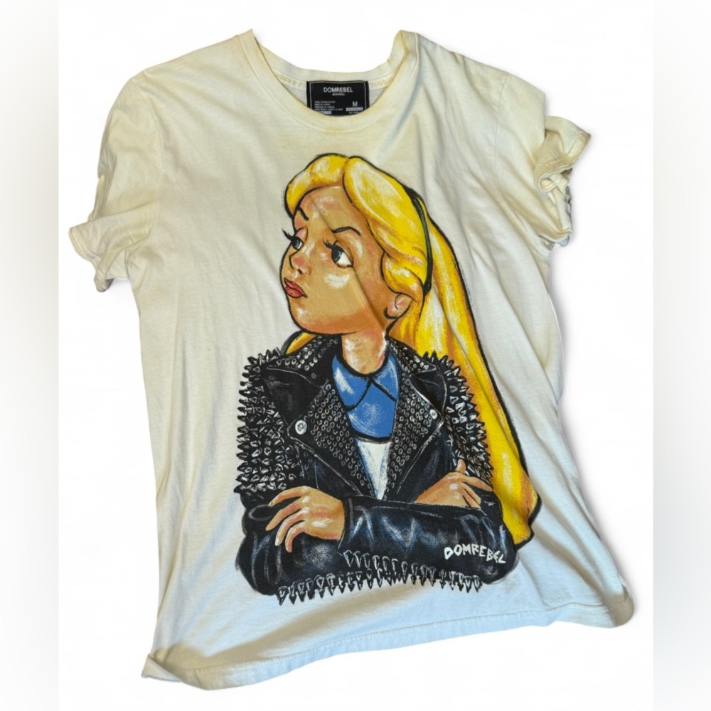 Domrebel Montreal Alice in Wonderland Graphic Tee Cream Men’s Size M Streetwear
